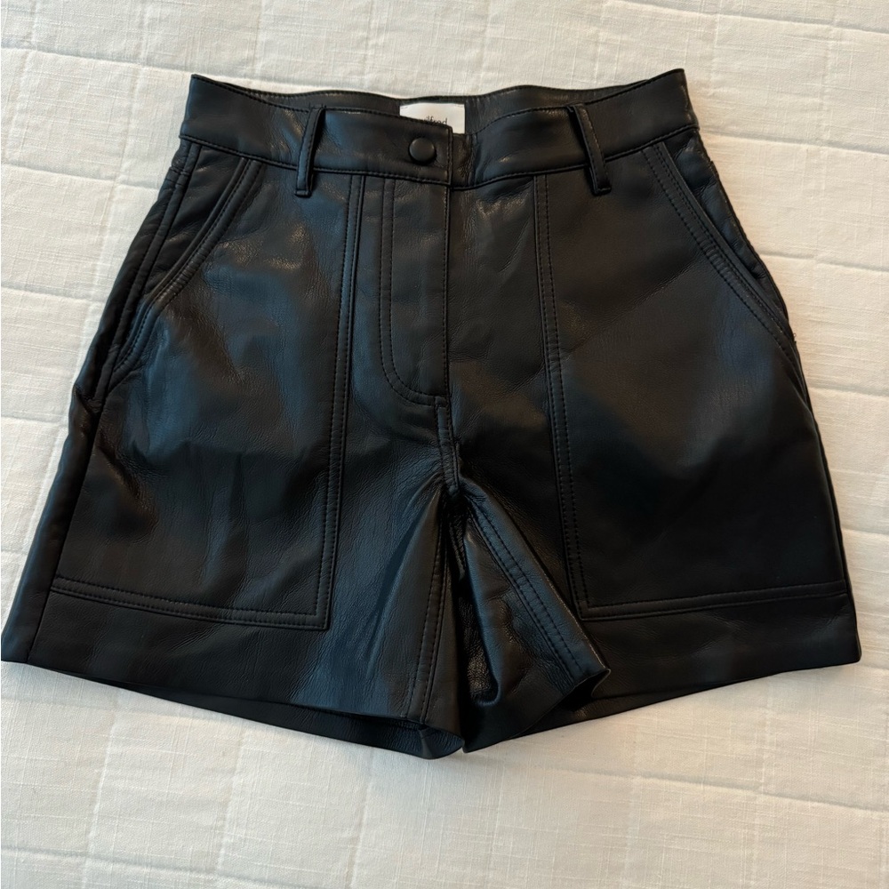 Aritzia Wilfred Vegan Leather Shorts